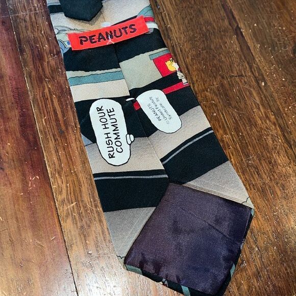 Peanuts 100% silk transportation travel bus taxi truck car VW neck tie collector - Picture 2 of 8